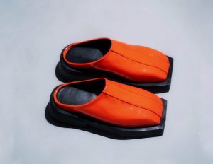 AFORA EMBER SQUARE-TOE MULE